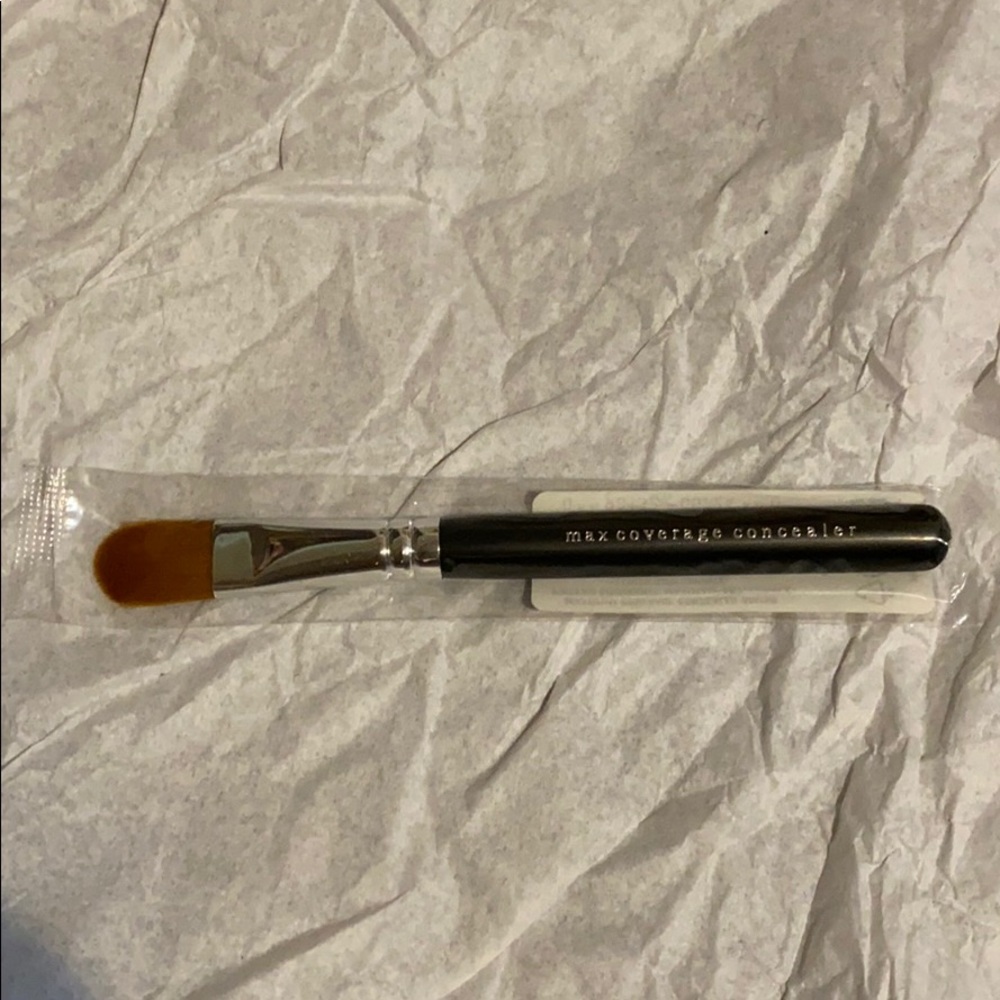 BARE MINERALS Concealer Brush